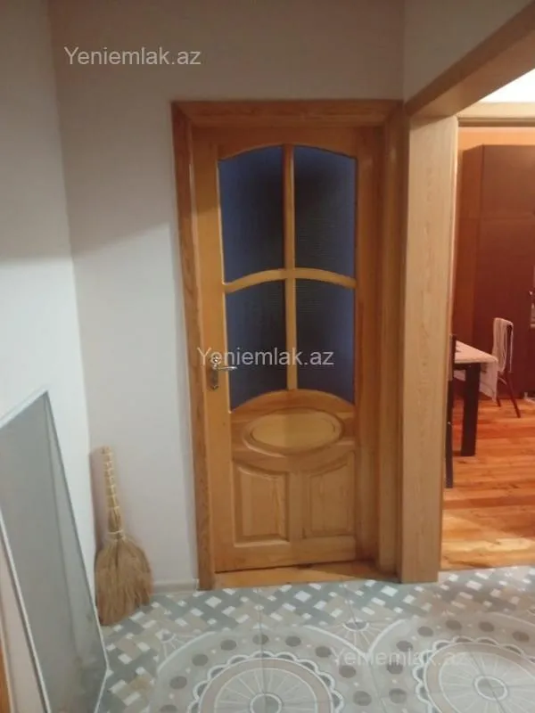 Satılır 3 otaqlı köhnə tikili 72 m²