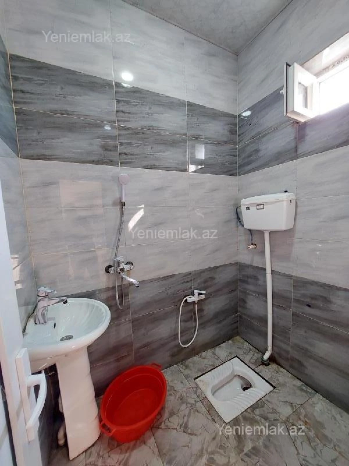 Satılır 1 otaqlı həyət evi 20 m²