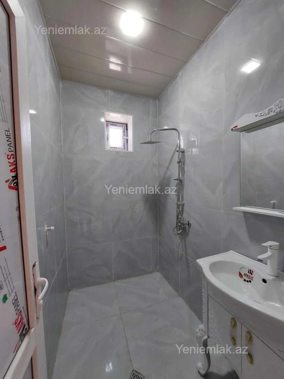 Satılır 4 otaqlı həyət evi 100 m²