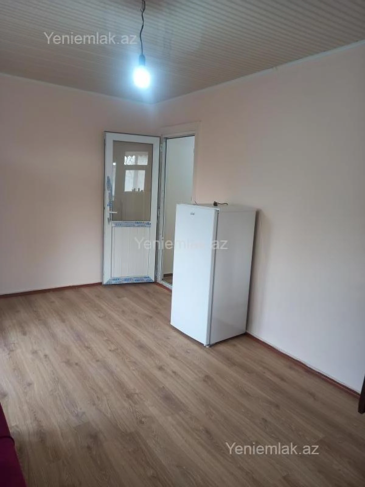Satılır 2 otaqlı köhnə tikili 37 m²