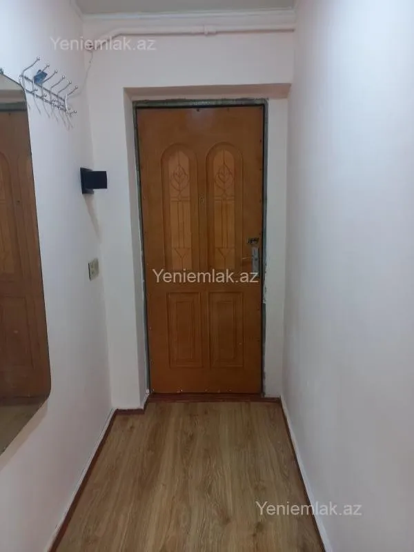 Satılır 2 otaqlı köhnə tikili 37 m²
