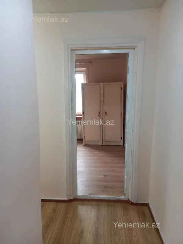 Satılır 2 otaqlı köhnə tikili 37 m²