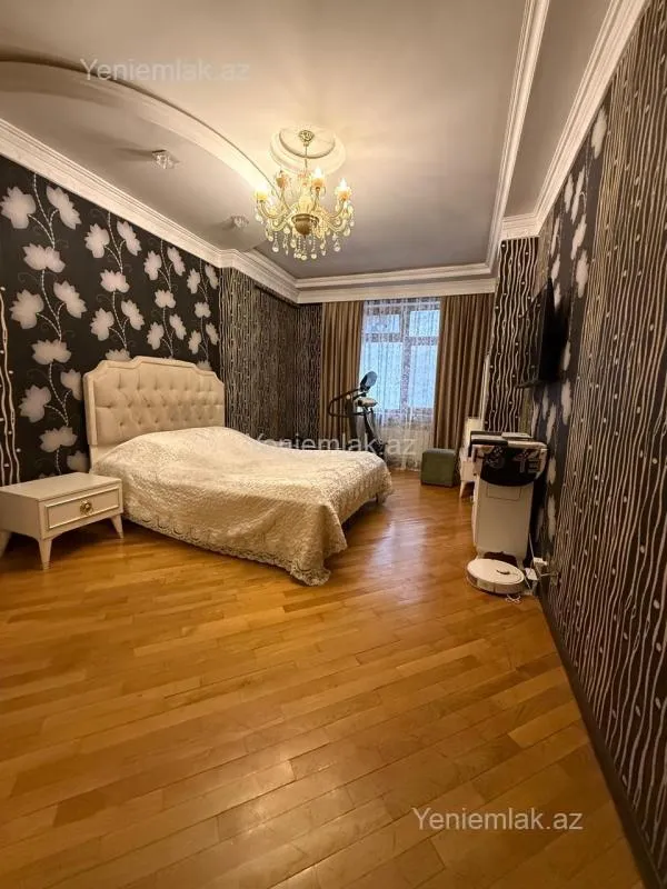 Satılır 2 otaqlı yeni tikili 105 m²