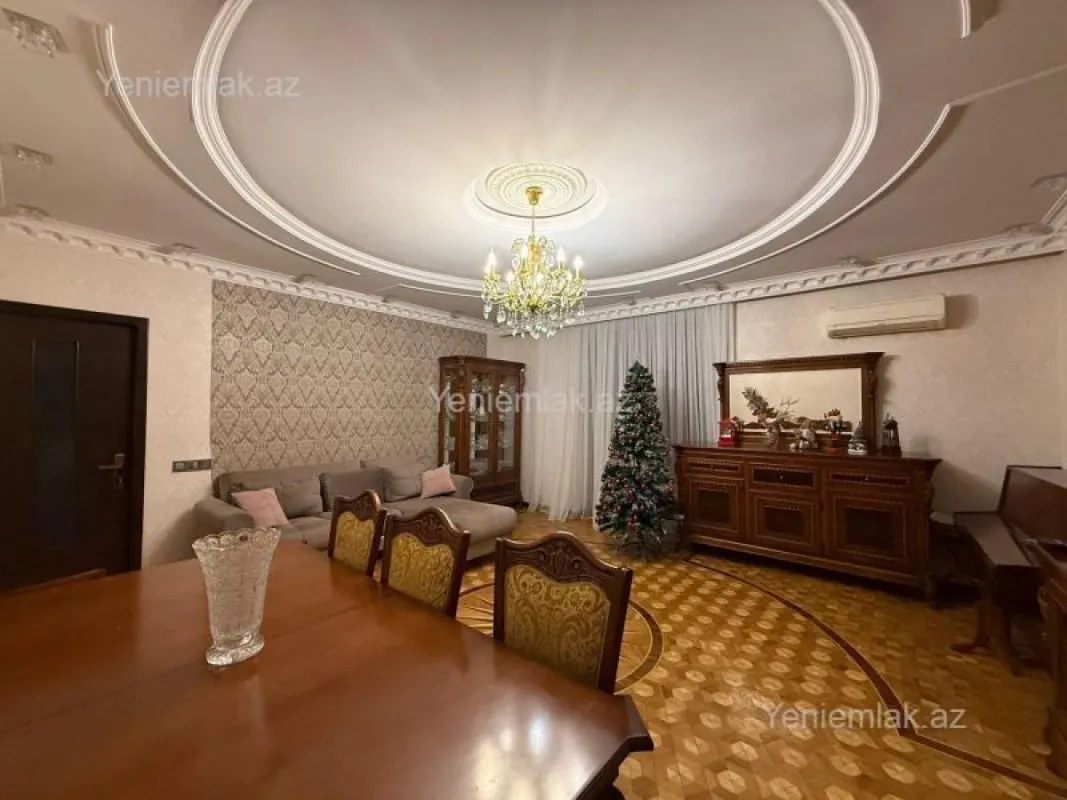 Satılır 2 otaqlı yeni tikili 105 m²