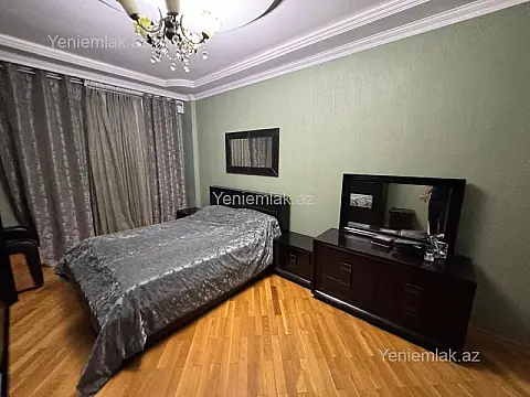 Satılır 4 otaqlı yeni tikili 156 m²