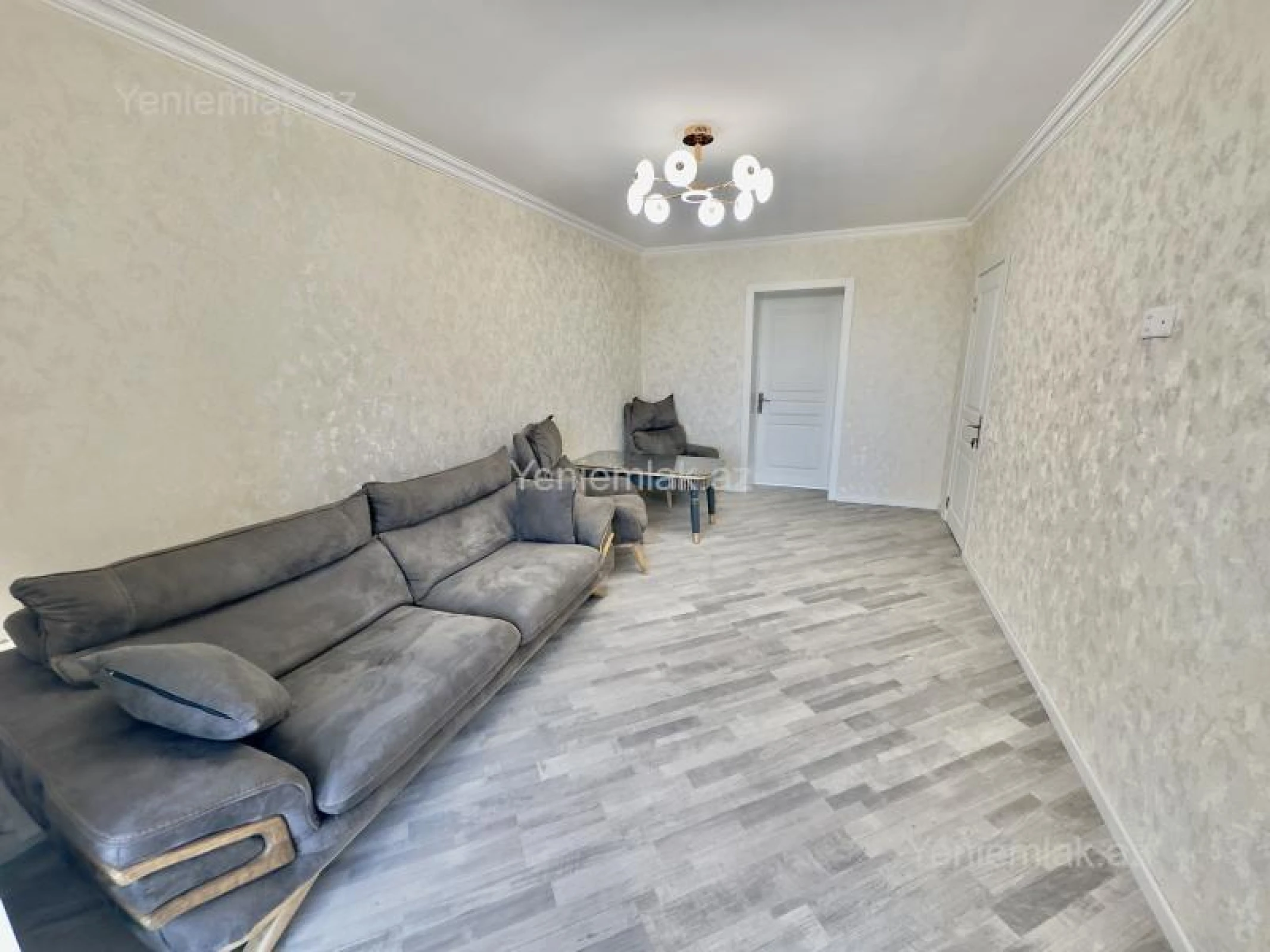 Satılır 2 otaqlı köhnə tikili 48 m²