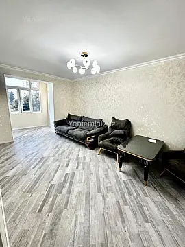 Satılır 2 otaqlı köhnə tikili 48 m²