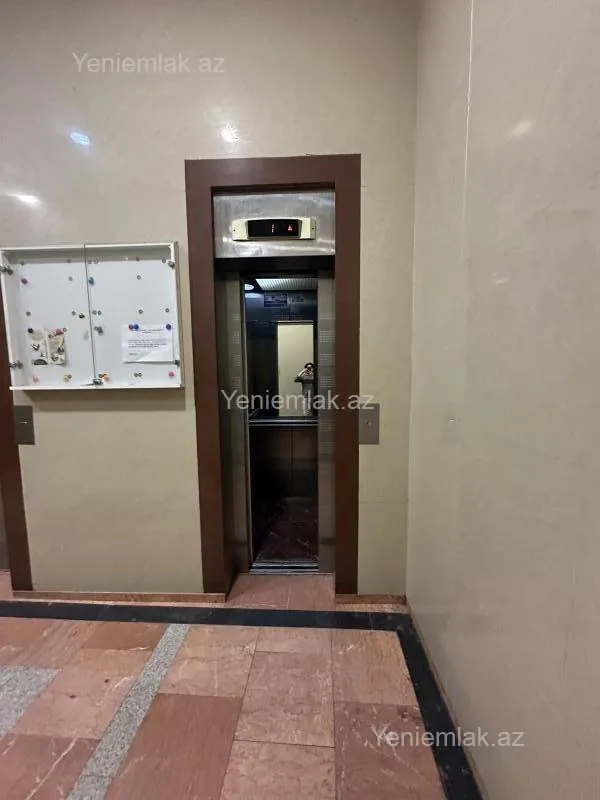 Satılır 3 otaqlı yeni tikili 102 m²