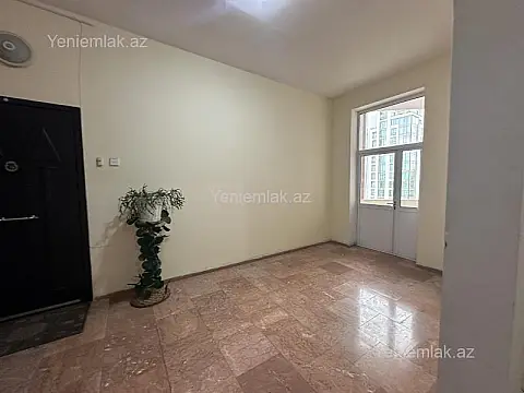 Satılır 3 otaqlı yeni tikili 102 m²