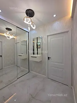 Satılır 2 otaqlı köhnə tikili 65 m²