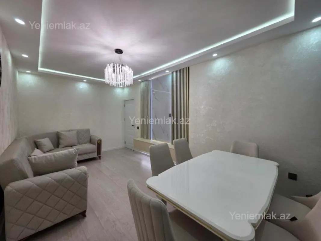 Satılır 2 otaqlı köhnə tikili 65 m²