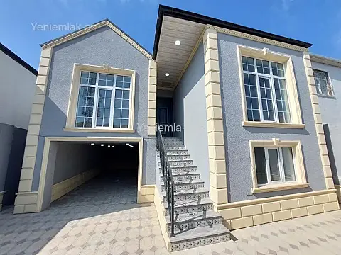 Satılır 4 otaqlı həyət evi 100 m²