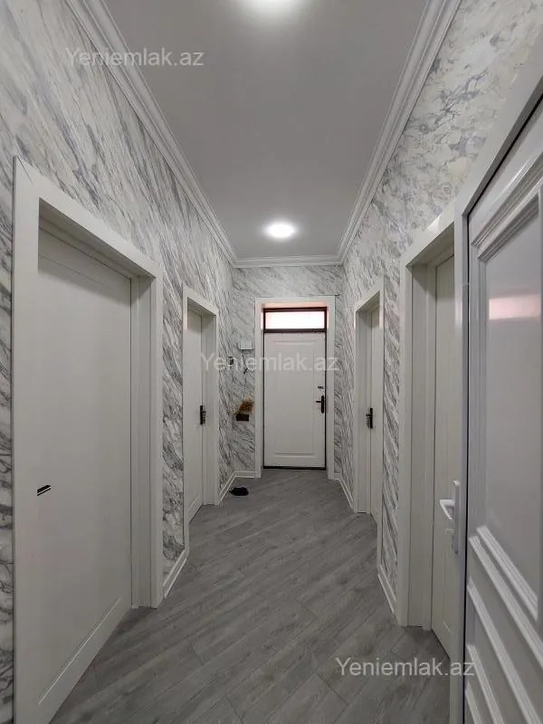 Satılır 4 otaqlı həyət evi 100 m²