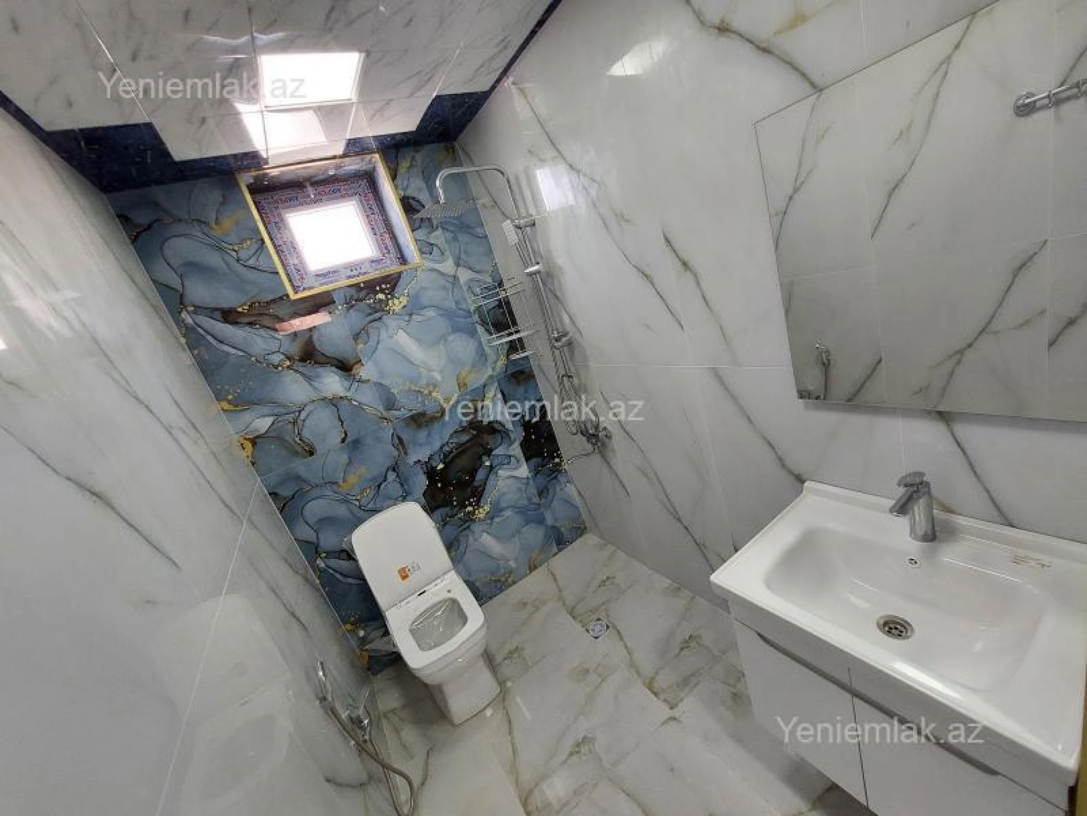 Satılır 4 otaqlı həyət evi 100 m²