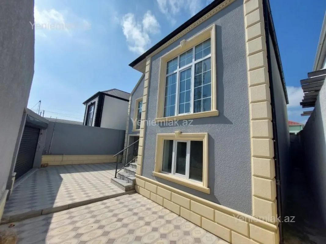 Satılır 4 otaqlı həyət evi 100 m²
