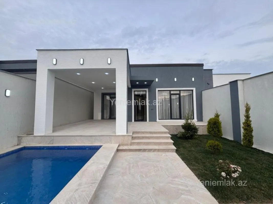 Satılır 4 otaqlı həyət evi 135 m²