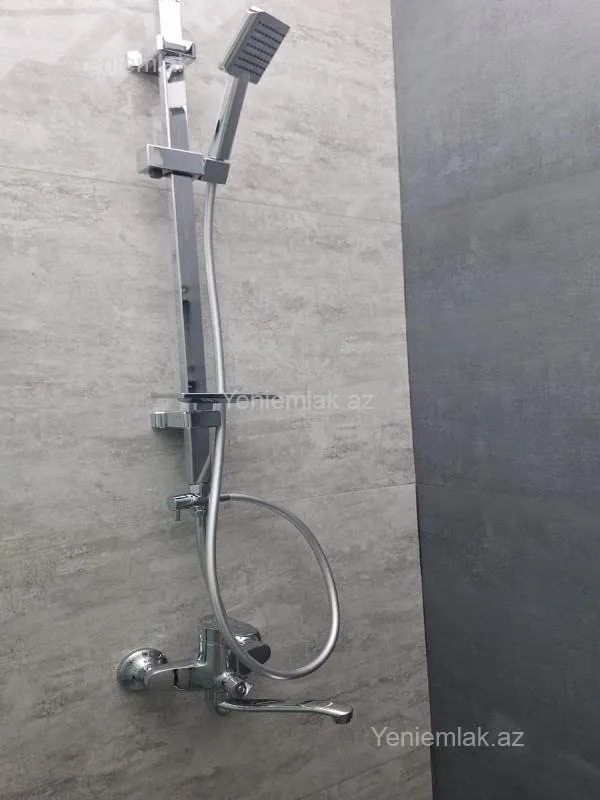 Satılır 3 otaqlı köhnə tikili 65 m²