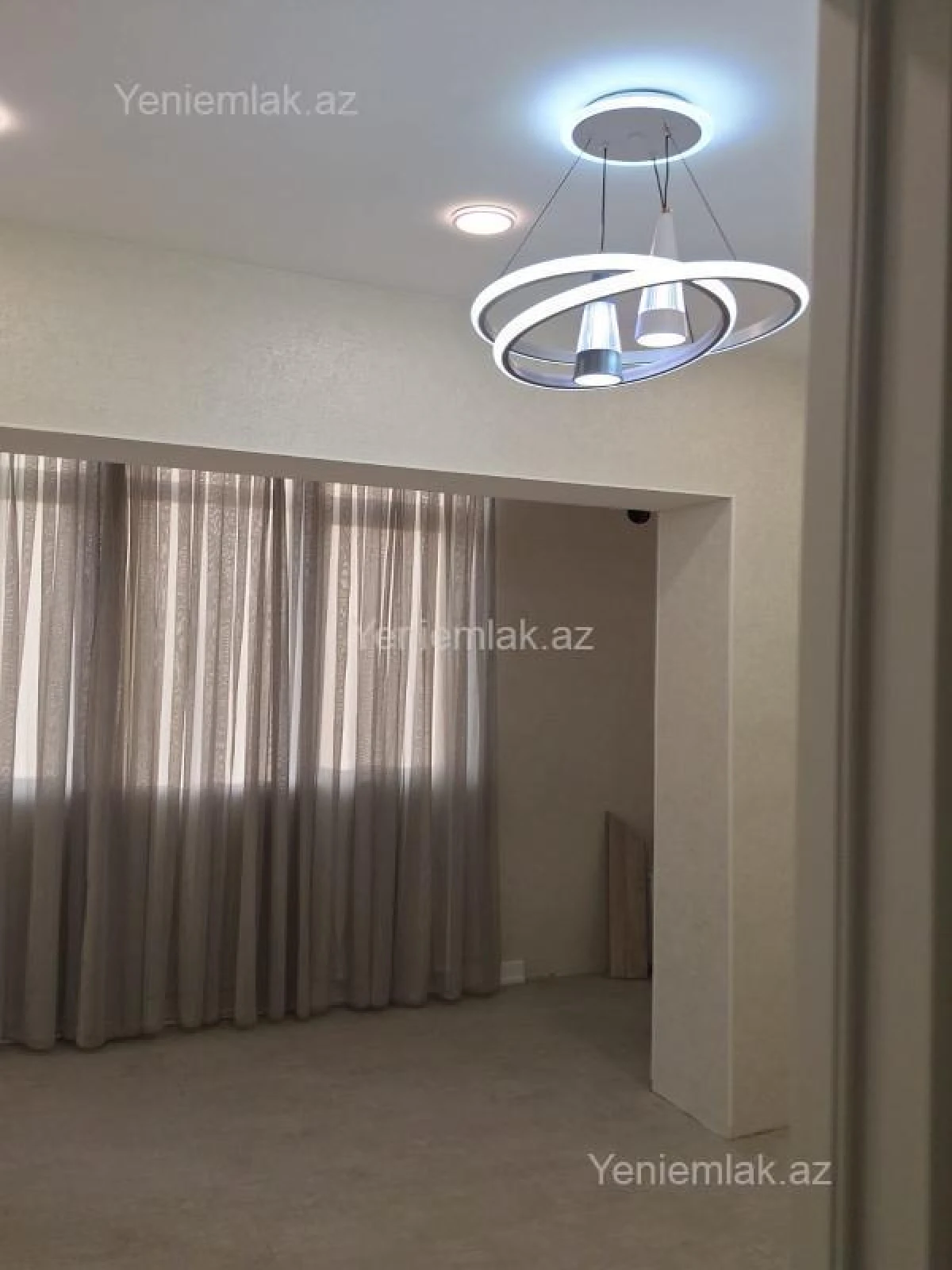 Satılır 3 otaqlı köhnə tikili 65 m²