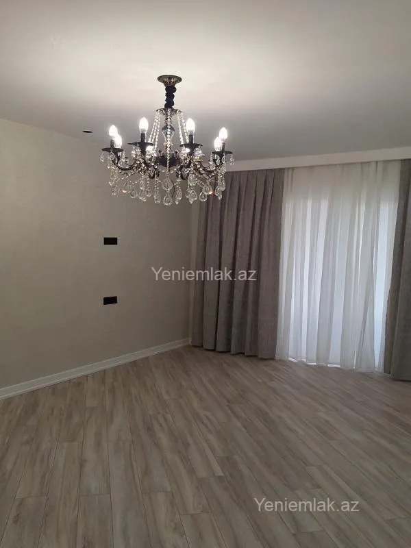 Satılır 3 otaqlı köhnə tikili 65 m²
