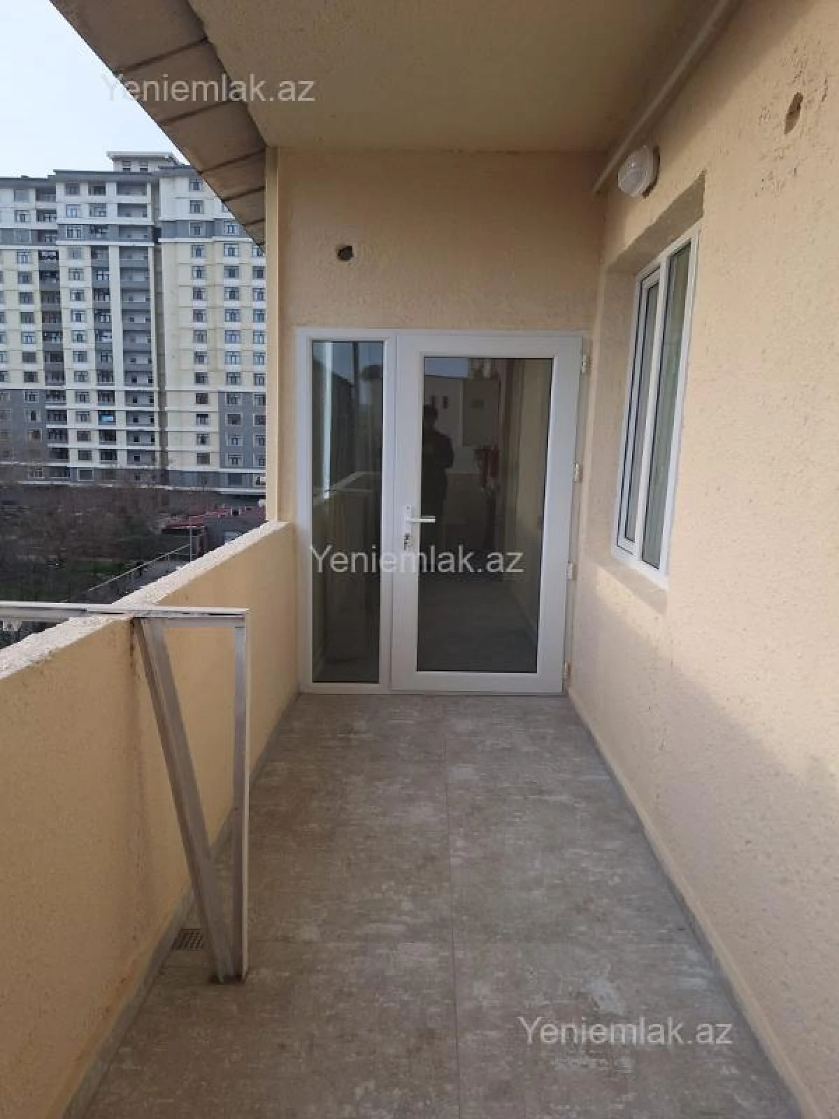 Satılır 3 otaqlı köhnə tikili 65 m²