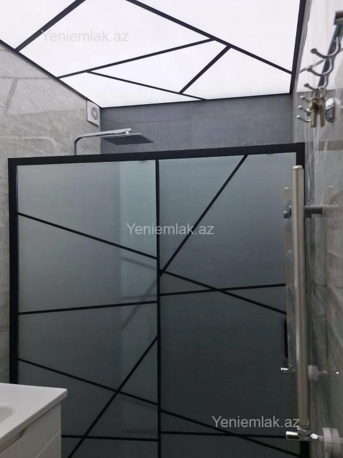 Satılır 3 otaqlı köhnə tikili 65 m²