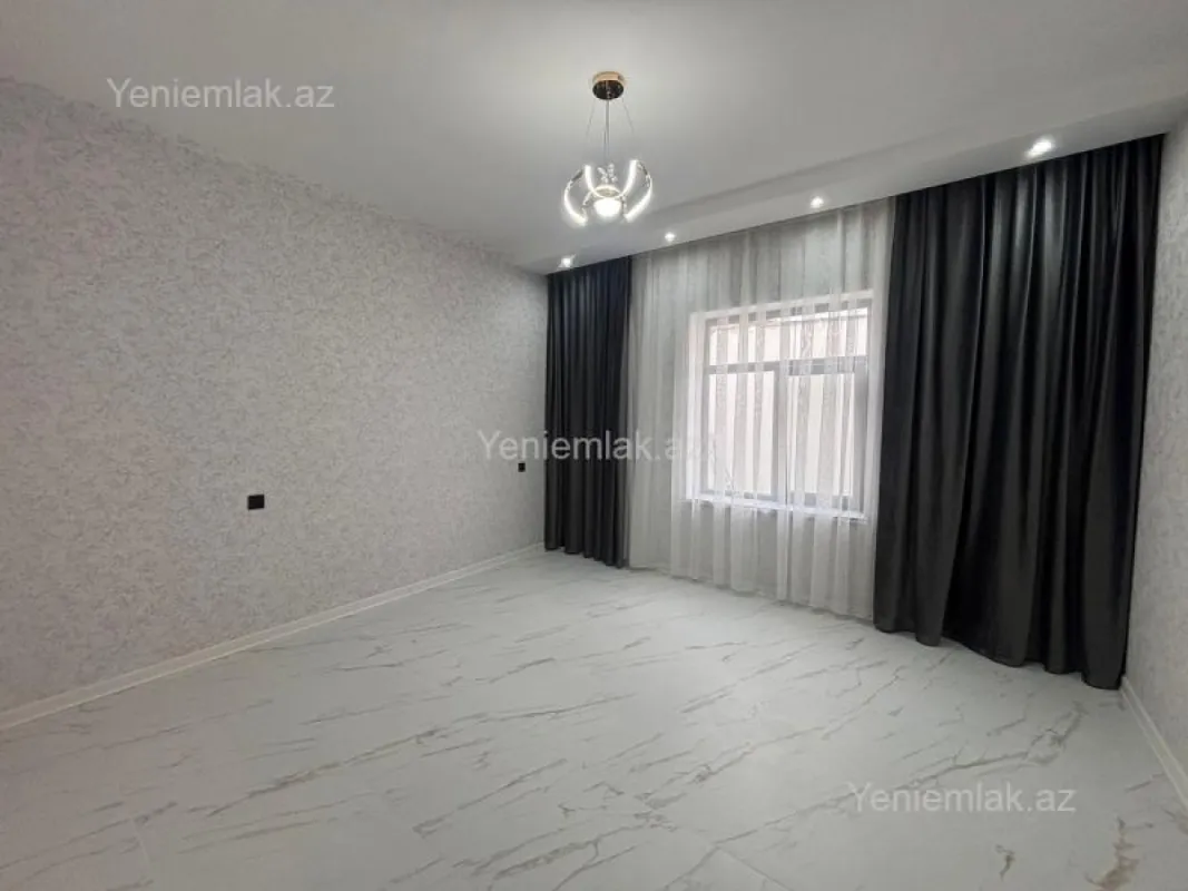 Satılır 4 otaqlı həyət evi 160 m²