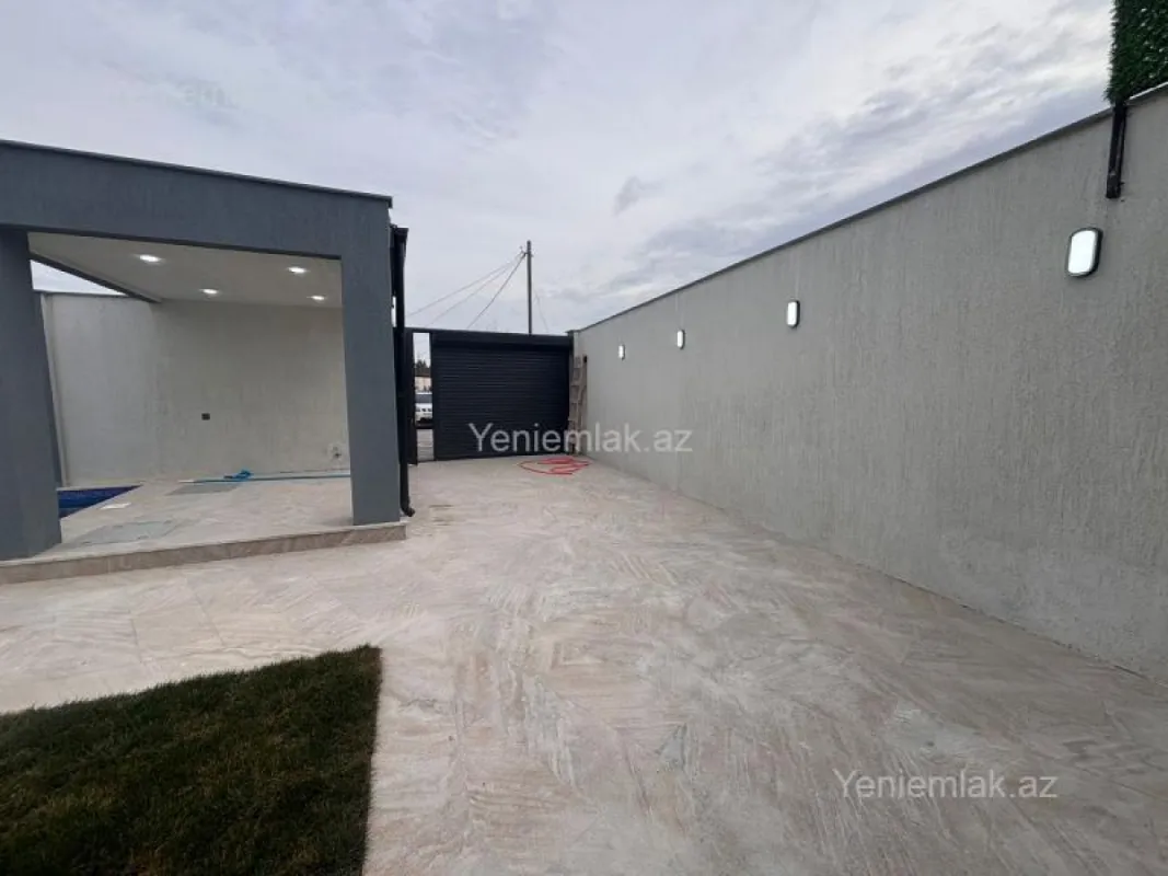 Satılır 4 otaqlı həyət evi 150 m²