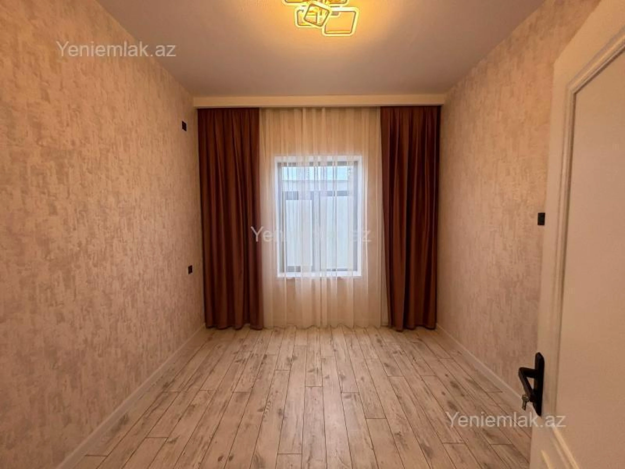 Satılır 4 otaqlı həyət evi 150 m²