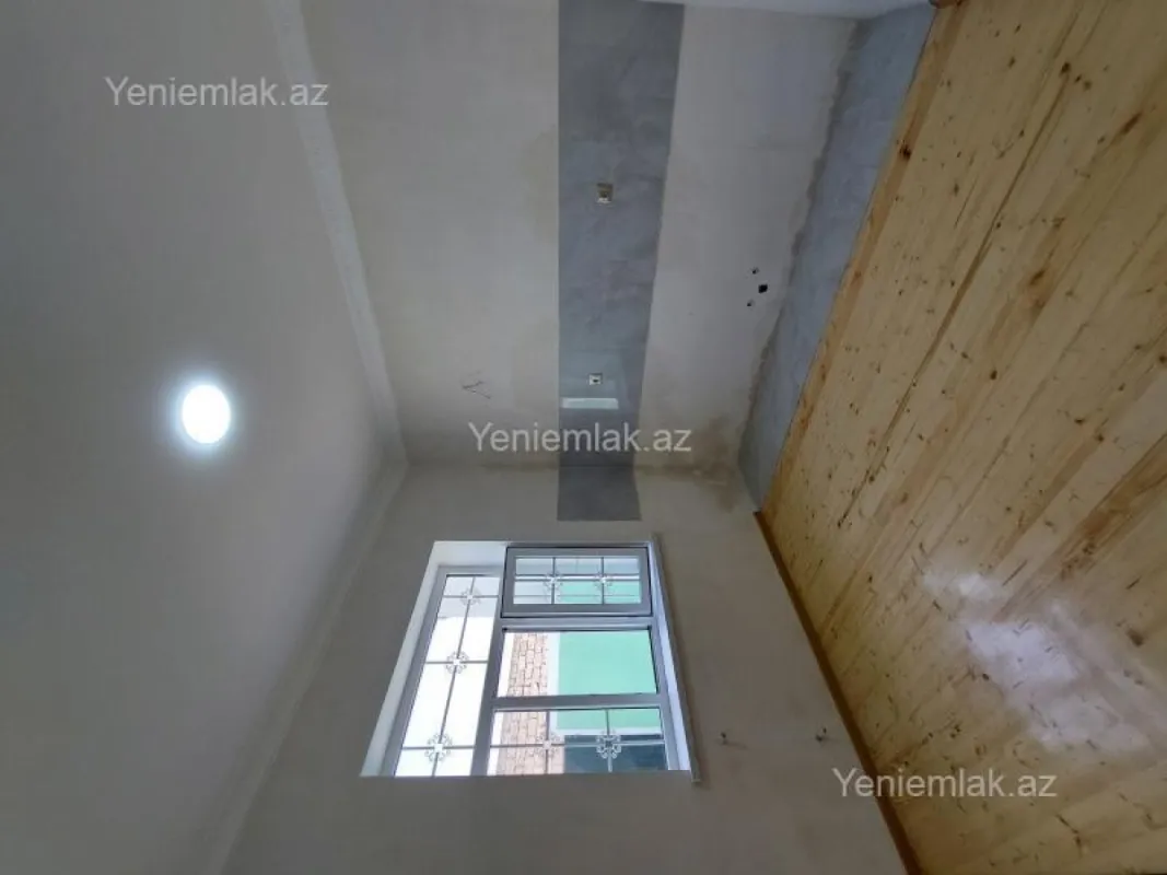 Satılır 3 otaqlı həyət evi 100 m²