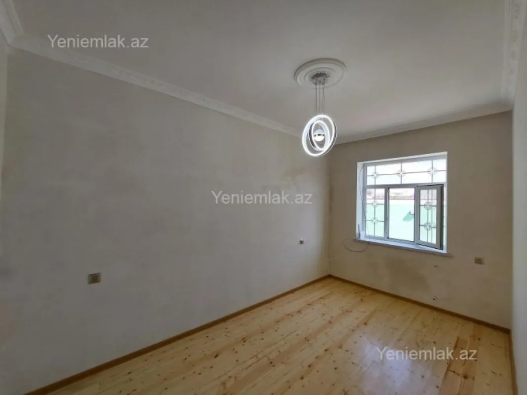 Satılır 3 otaqlı həyət evi 100 m²