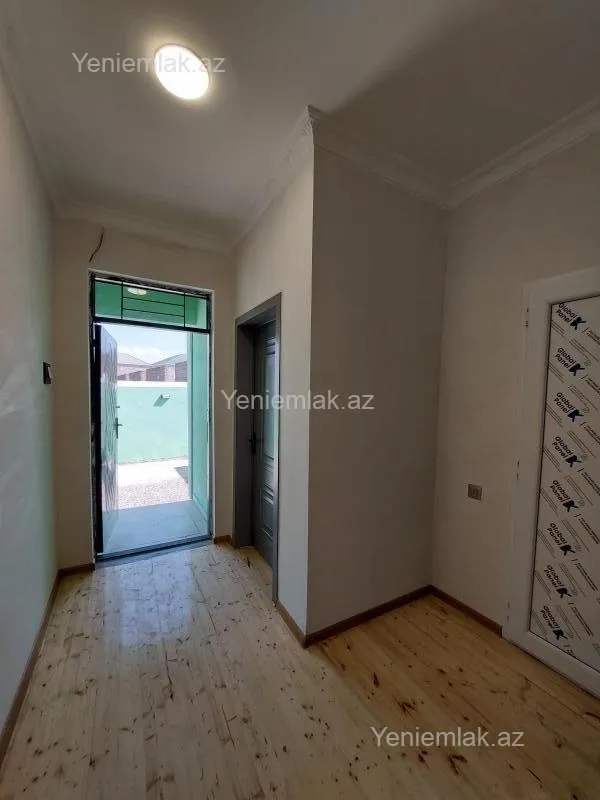 Satılır 3 otaqlı həyət evi 100 m²