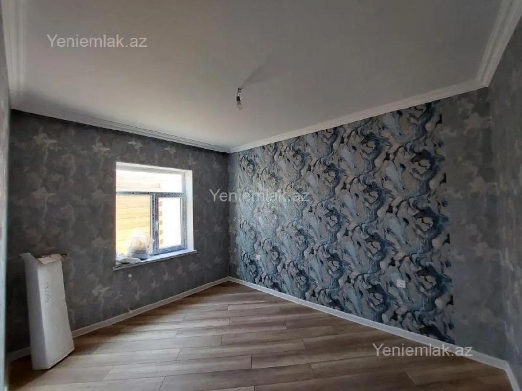 Satılır 4 otaqlı həyət evi 100 m²