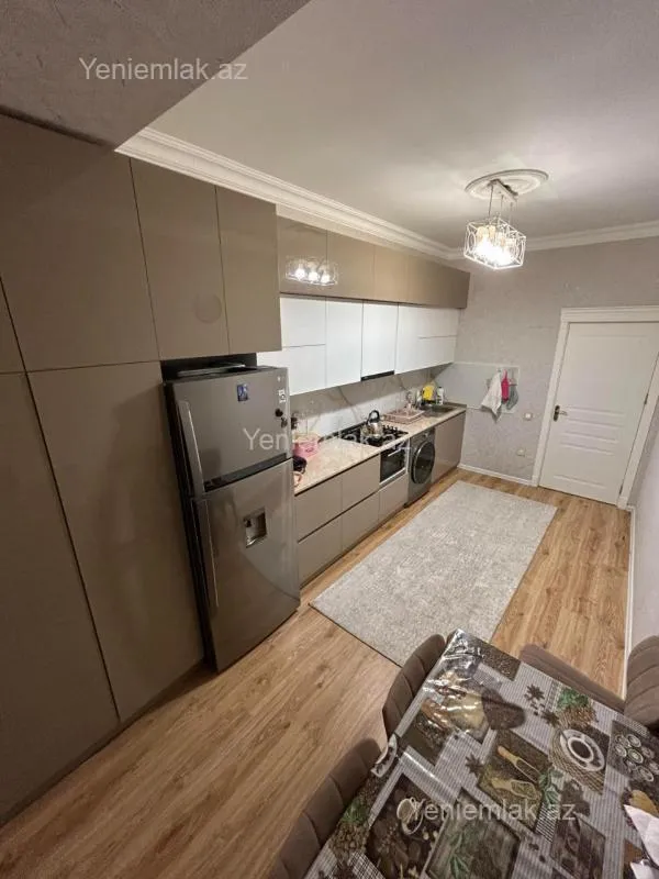 Satılır 2 otaqlı yeni tikili 90 m²