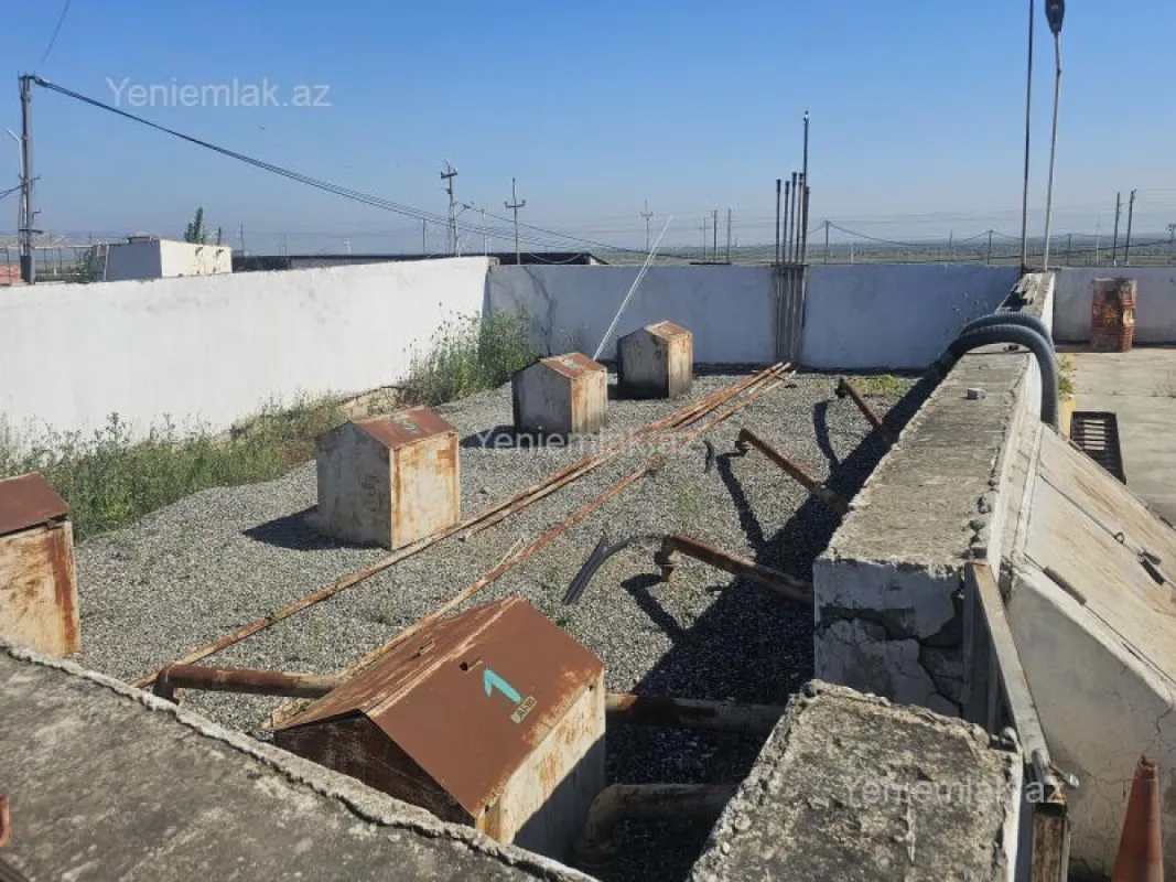 Satılır 10 otaqlı obyekt 4400 m²