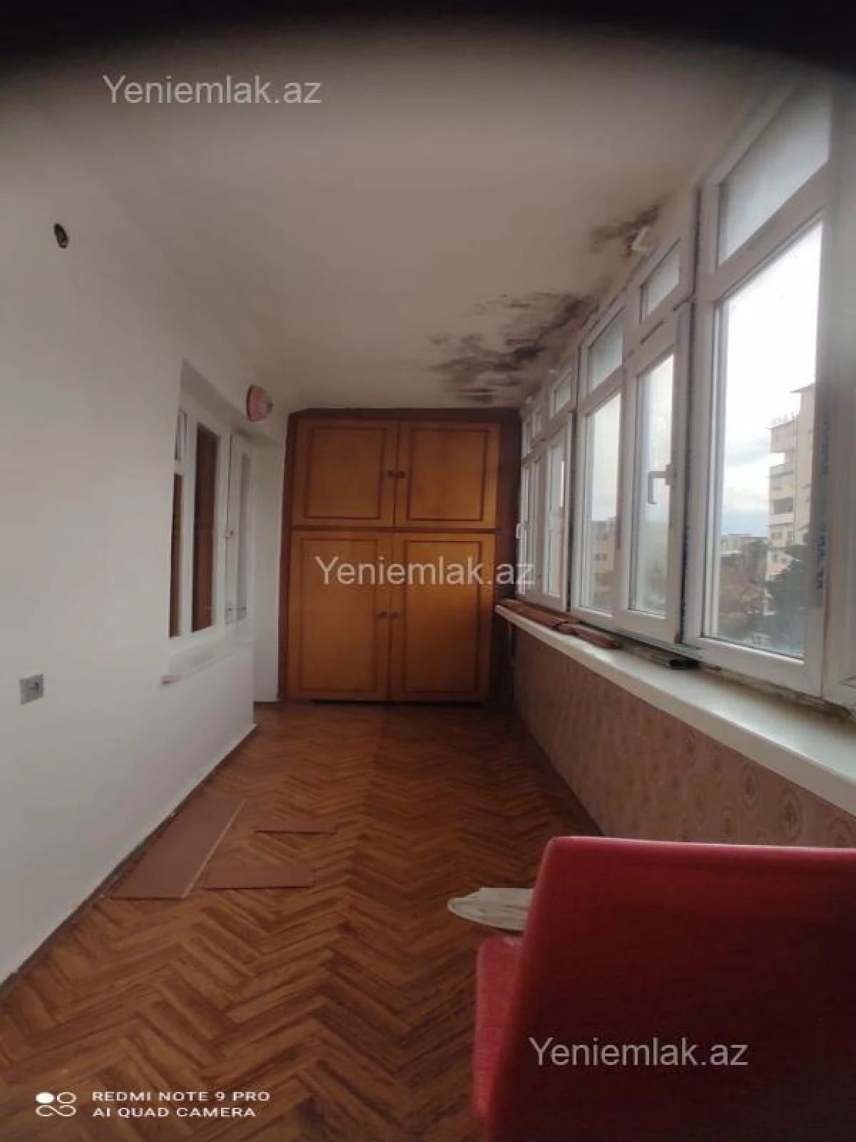 Satılır 2 otaqlı köhnə tikili 65 m²
