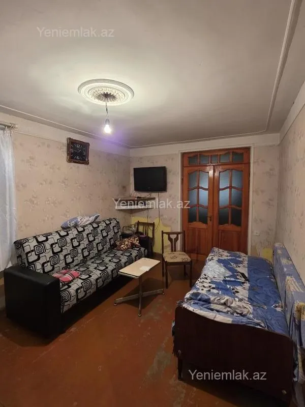 Satılır 2 otaqlı köhnə tikili 51 m²