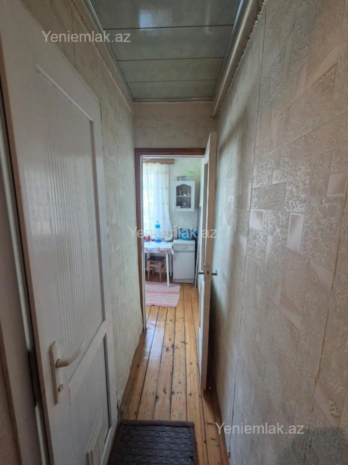 Satılır 2 otaqlı köhnə tikili 44 m²