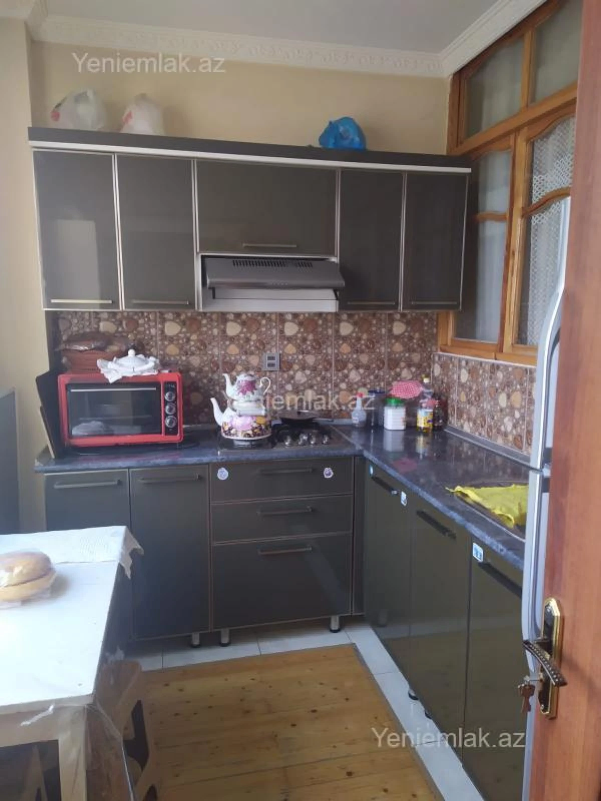 Satılır 3 otaqlı yeni tikili 77 m²