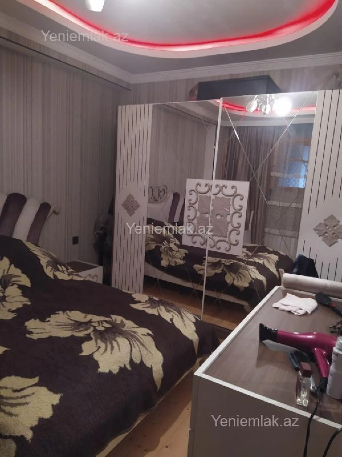 Satılır 3 otaqlı yeni tikili 77 m²