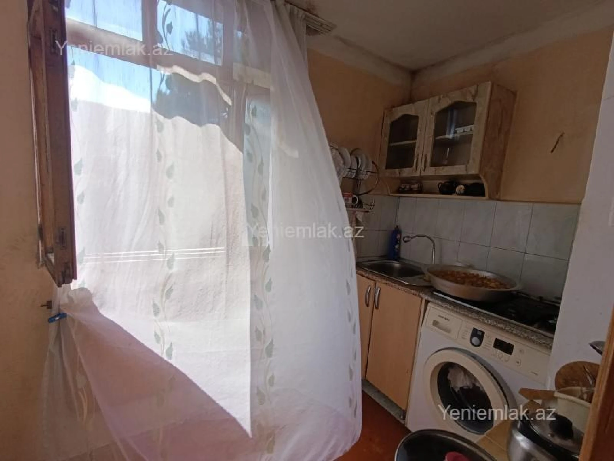 Satılır 3 otaqlı köhnə tikili 65 m²