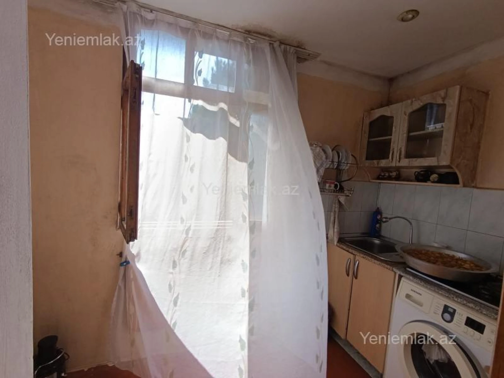 Satılır 3 otaqlı köhnə tikili 65 m²