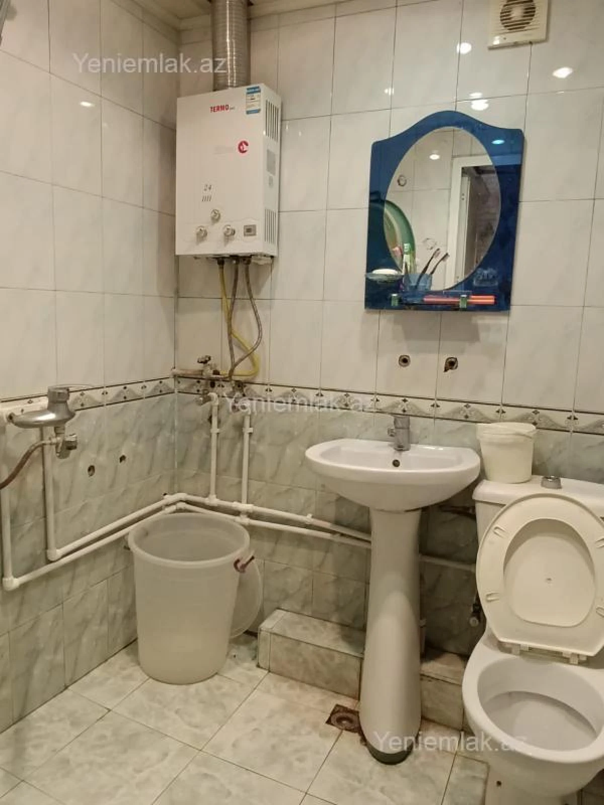 Satılır 3 otaqlı köhnə tikili 65 m²