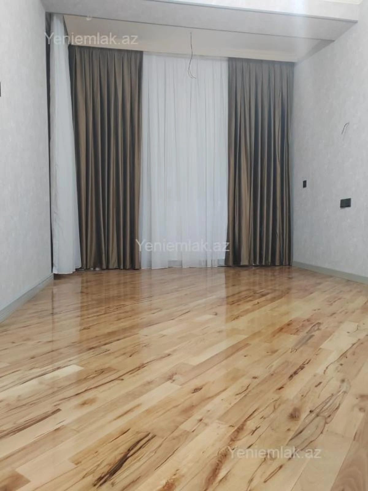 Satılır 2 otaqlı yeni tikili 68 m²