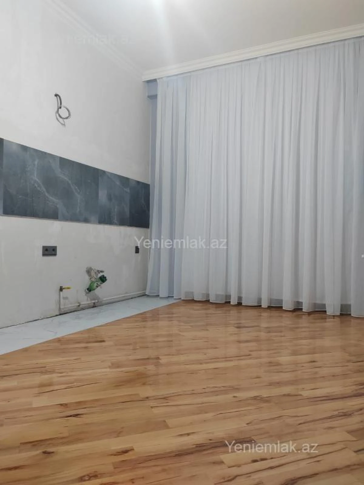 Satılır 2 otaqlı yeni tikili 68 m²