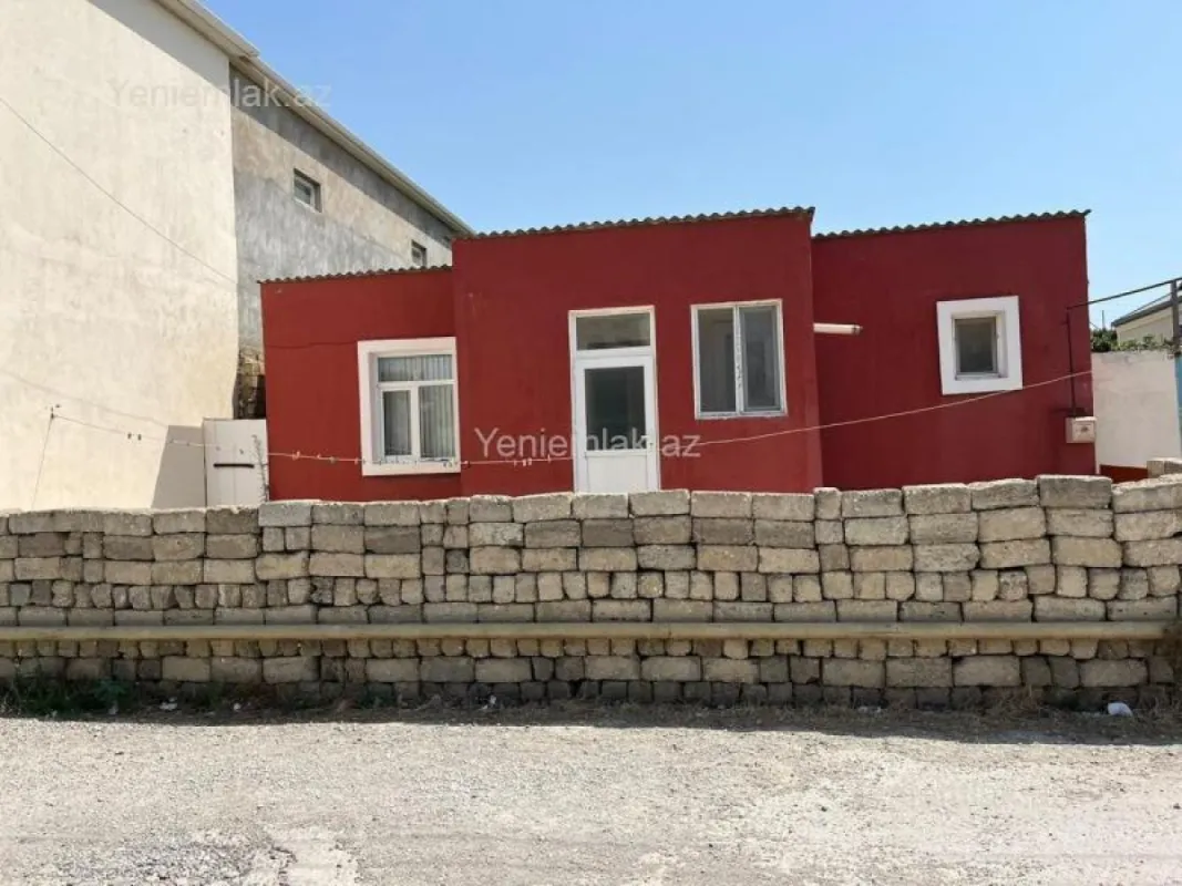 Satılır 2 otaqlı həyət evi 85 m²