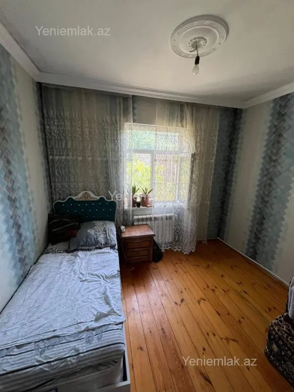 Satılır 2 otaqlı həyət evi 85 m²