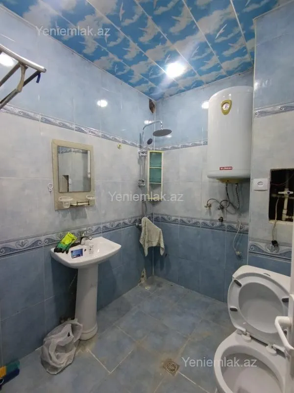 Satılır 2 otaqlı köhnə tikili 43 m²