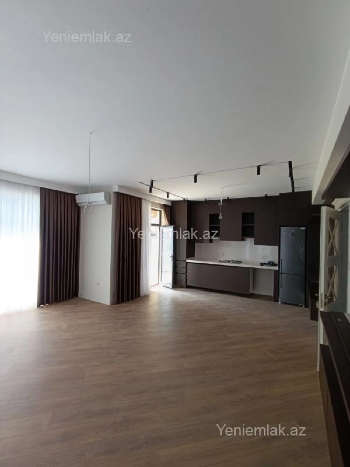 Satılır 3 otaqlı yeni tikili 127 m²