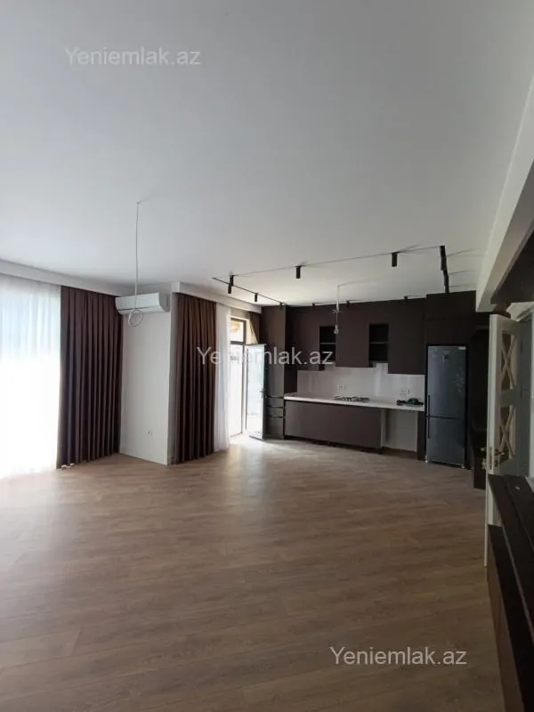 Satılır 3 otaqlı yeni tikili 127 m²