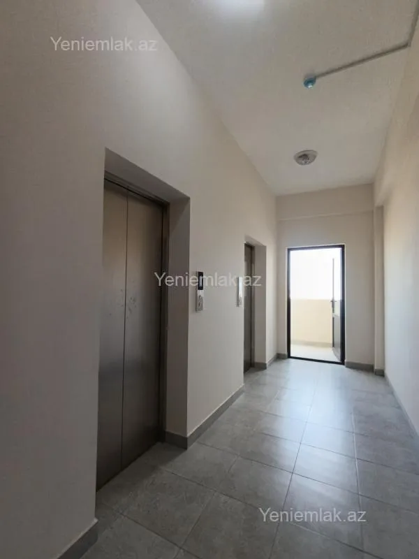 Satılır 3 otaqlı yeni tikili 127 m²